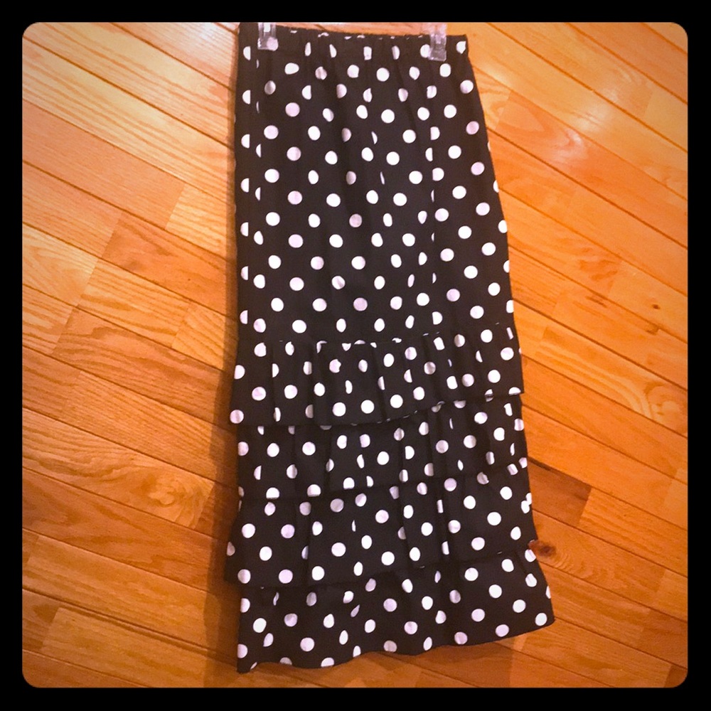 Dainty Jewell’s ruffle skirt